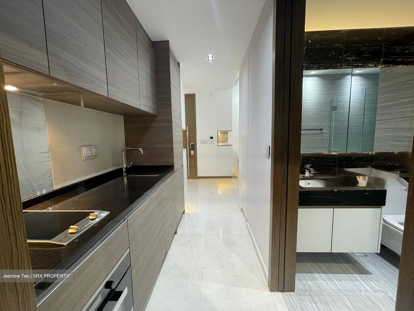 8 Saint Thomas (D9), Condominium #460952021
